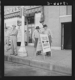 Lange - Fayetteville Square